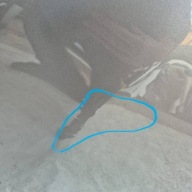 RENAULT CAPTUR e 13-19 Cofano