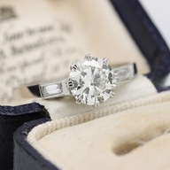 Platinový prsteň s diamantmi 1.47ct Art Deco