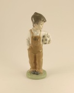 Porcelánová figúrka - Chlapec Futbalista - LLADRO NAO