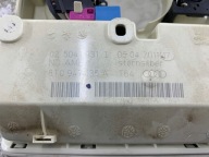 AUDI A4 B8 éclairage cabine feu de toit 8T0947135A