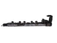 BMW E60 E61 2.0 D injection ramp 7809129