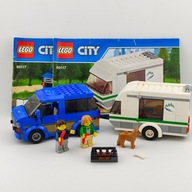 Używane LEGO City - Van z przyczepą kempingową - 60117