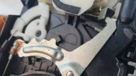 Citroen C-Crosser lock door przednich right front