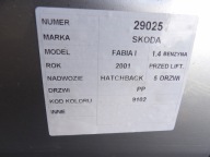 Skoda Fabia and door front right HB 5D lak. 9102
