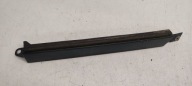 moulding below lampe left right Mercedes W124 kombi 269