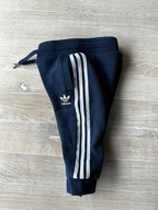 adidas Originals spodnie dresowe 9-12