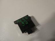 switch control of the lights AUDI A4 8E1919094C