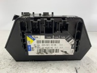 MERCEDES W220 PANEL SITZ rechts heck 2208211058