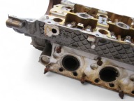 head. left Mercedes W221 S500 5.5 V8 M273