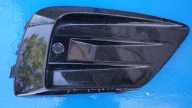 VOLVO XC60 II R-design - right grid of a bumper front