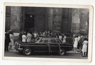 MOTORYZACJA PRL - Samochód Mercedes - Warszawa - ok1975