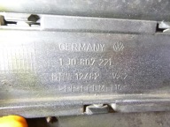 nárazník předek VW Golf IV 4 LB9A bílý 1J0807221 originál 1997–2006