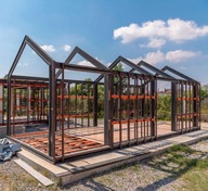 Budowa domu progresywnego energooszczędnego na konstrukcji stalowej