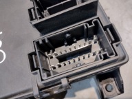 Module fusibles Opel Corsa D 1,0B 13382214