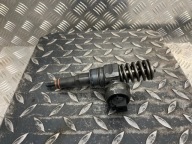 pumpedüse VOLKSWAGEN PASSAT B5 FL 038130073AR