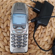 Telefon komórkowy Nokia 6310i z ładowarką *bez simlocka* bez PL srebrny