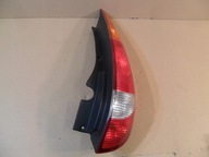Nissan Almera Tino Lampa Tył Prawa