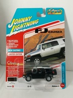 Johnny Lightning 1:64 Toyota FJ Cruiser 2007 black diamond