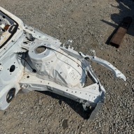 quarter front left LEXUS UX 250H HYBRID