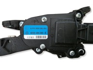 potentiometer accelerator pedal RENAULT WIND 1.2 TCE OE 8200426238