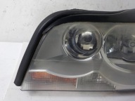 VOLVO XC90 and XENON LIFT light left front front UK