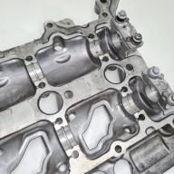 Abdeckung der Ventile OPEL VIVARO A RENAULT TRAFIC II 2.0 DCI 8200539196