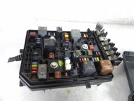 OPEL ASTRA K 1.6CDTI Module fusibles 39040853
