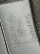 obal budíku KRATKI klími Honda FR-V a (2004-2009)
