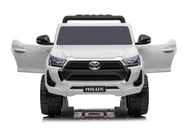 Toyota Hilux na akumulator dla dzieci Biały + Napęd 4x4 + Pilot + 2 bagażni