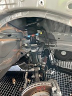 RENAULT CAPTUR II 1.5 RIGHT SWING SHOCK ABSORBER