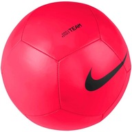 Futbalová lopta Nike Pitch Team DH9796 635 veľ. 4