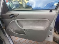 tapacír pravá bok pravý přední předek Saab 93 9-3 98-02