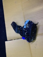 lock door right front 9 PIN VW TOUAREG 7L0837868