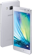 Smartfón Samsung Galaxy A5 2015 2 GB / 16 GB 4G (LTE) strieborný