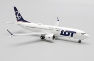 Model lietadla Boeing 737MAX8 LOT 1:400 SP-LVB