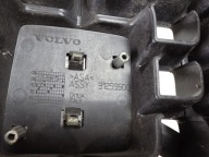VOLVO V70 2008 grille complete original. nice 31255500