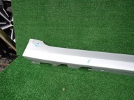 BMW G30 G31 5 17- moulding threshold right