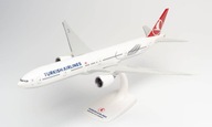 Model samolotu Boeing 777-300 TURKISH 1:200