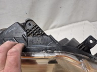 MITSUBISHI L200 15- light right front front ZWYKLA 8301C738
