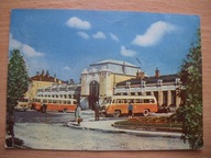 Nowy Sącz Dworzec kolejowy i stare autobusy BW Ruch Obieg 1966 r.
