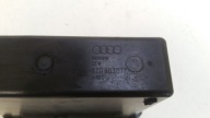 plato below radio passenger compartment 8Z0863077 Audi A2