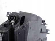 VOLVO XC40 17-22 light front front right