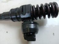 VW GOLF V TOURAN und PASSAT B6 1.9 TDI einspritzdüse 038130073AG