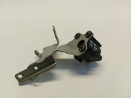 Volvo XC40 T5 EH water pump holder 32222110
