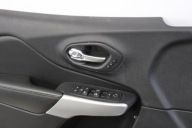 FOTELE bőr SKORY belső kárpit JEEP CHEROKEE KL