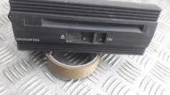 VW PASSAT B5 NAVI RADIO CD player 4D0919887D