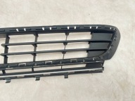 grid of a bumper front original VOLKSWAGEN GOLF VII 5G0853677E