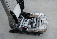 držiak sedačka ľavý šoférov LAND ROVER DISCOVERY SPORT L550 EUROPA