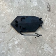 Audi A5 B10 8B3 Abschleppöse der Stoßstange heck hinten 8B3807441