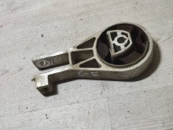Opel Corsa E 2018 console engine mount